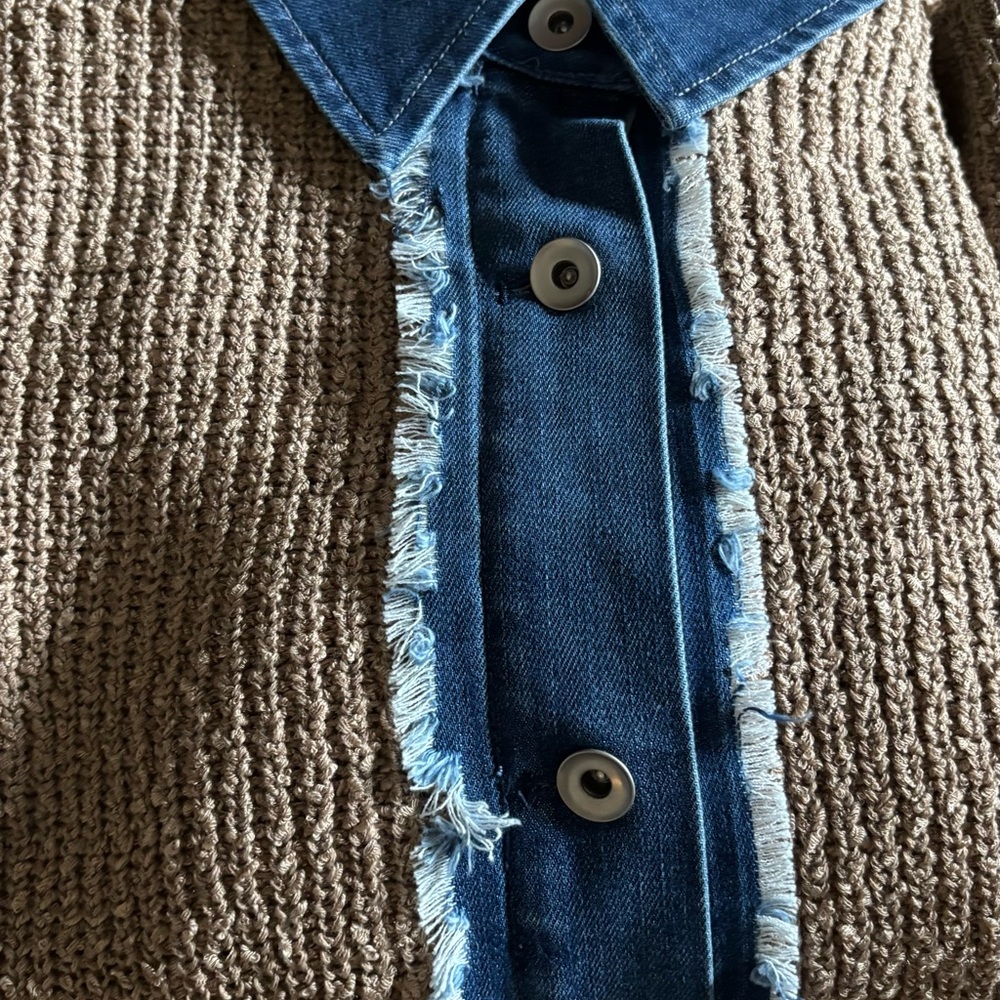 NWOT Sew In Love Tan and Blue Cardigan Sweater - Picture 5 of 5
